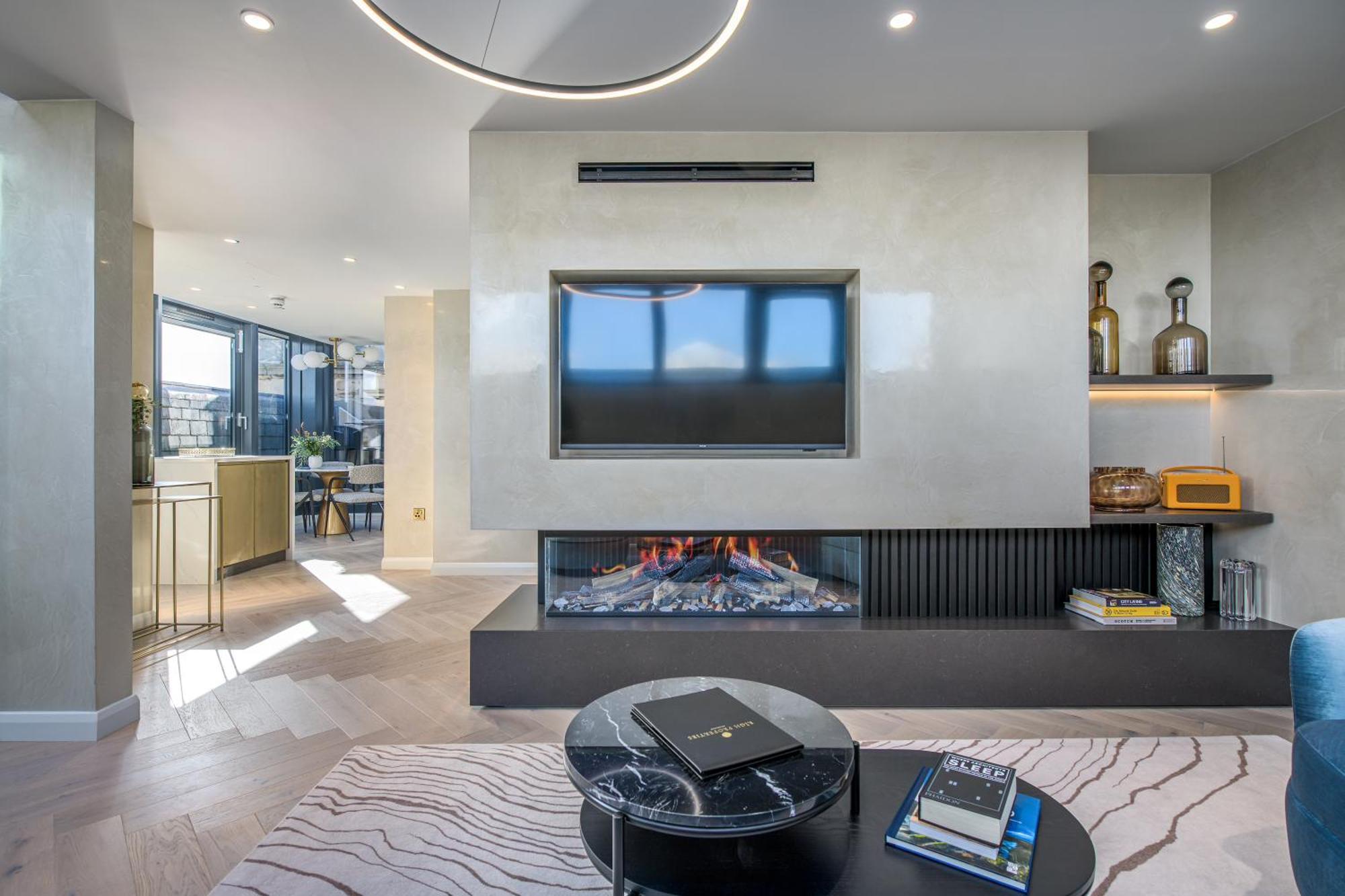 The Righ Penthouse * Edinburgh